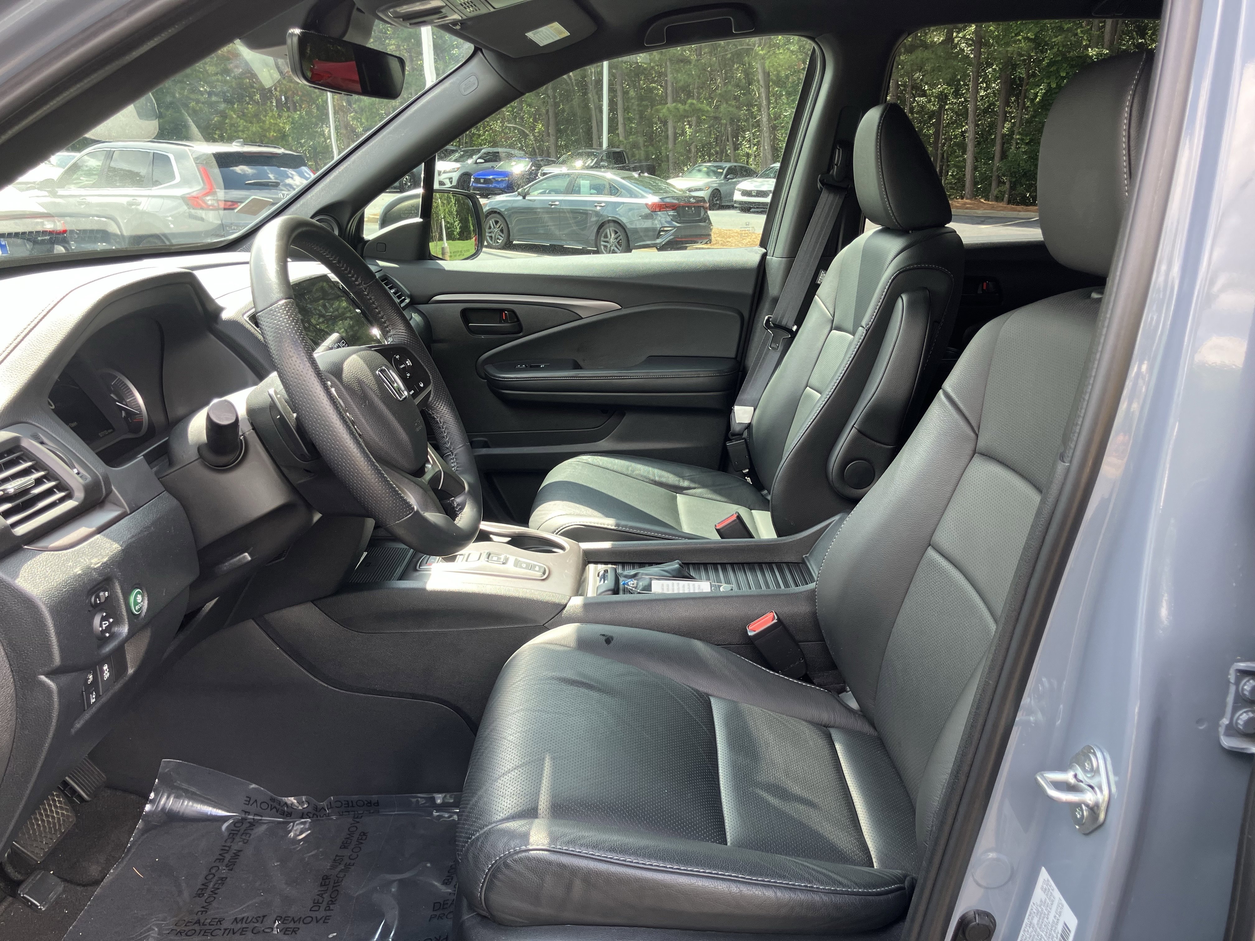 Used 2023 Honda Passport EX-L image 16
