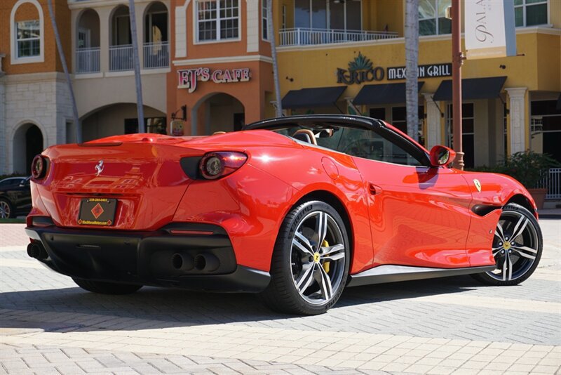 Used 2022 Ferrari Portofino M RWD image 34