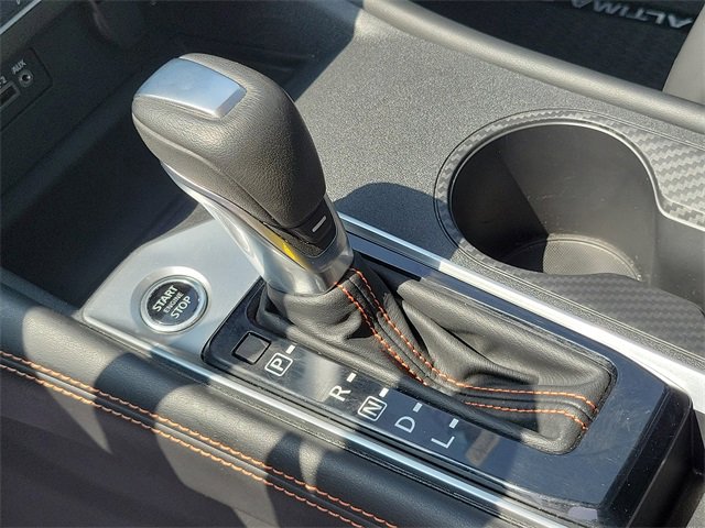 Certified 2022 Nissan Altima 2.5 SR w/ Midnight Edition Package image 17