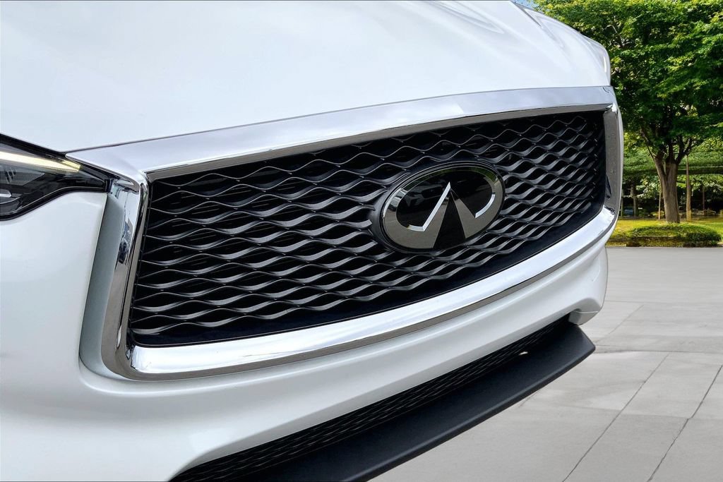 Used 2023 INFINITI QX50 Luxe FWD image 32