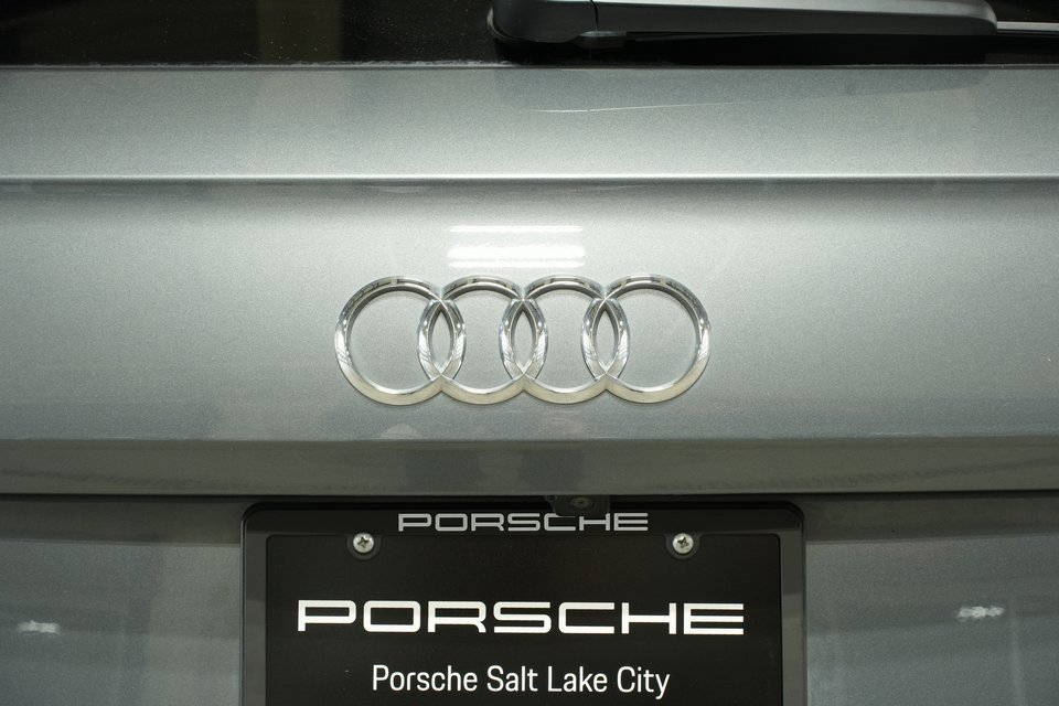 Used 2020 Audi Q5 2.0T Premium Plus w/ Premium Plus Package image 16