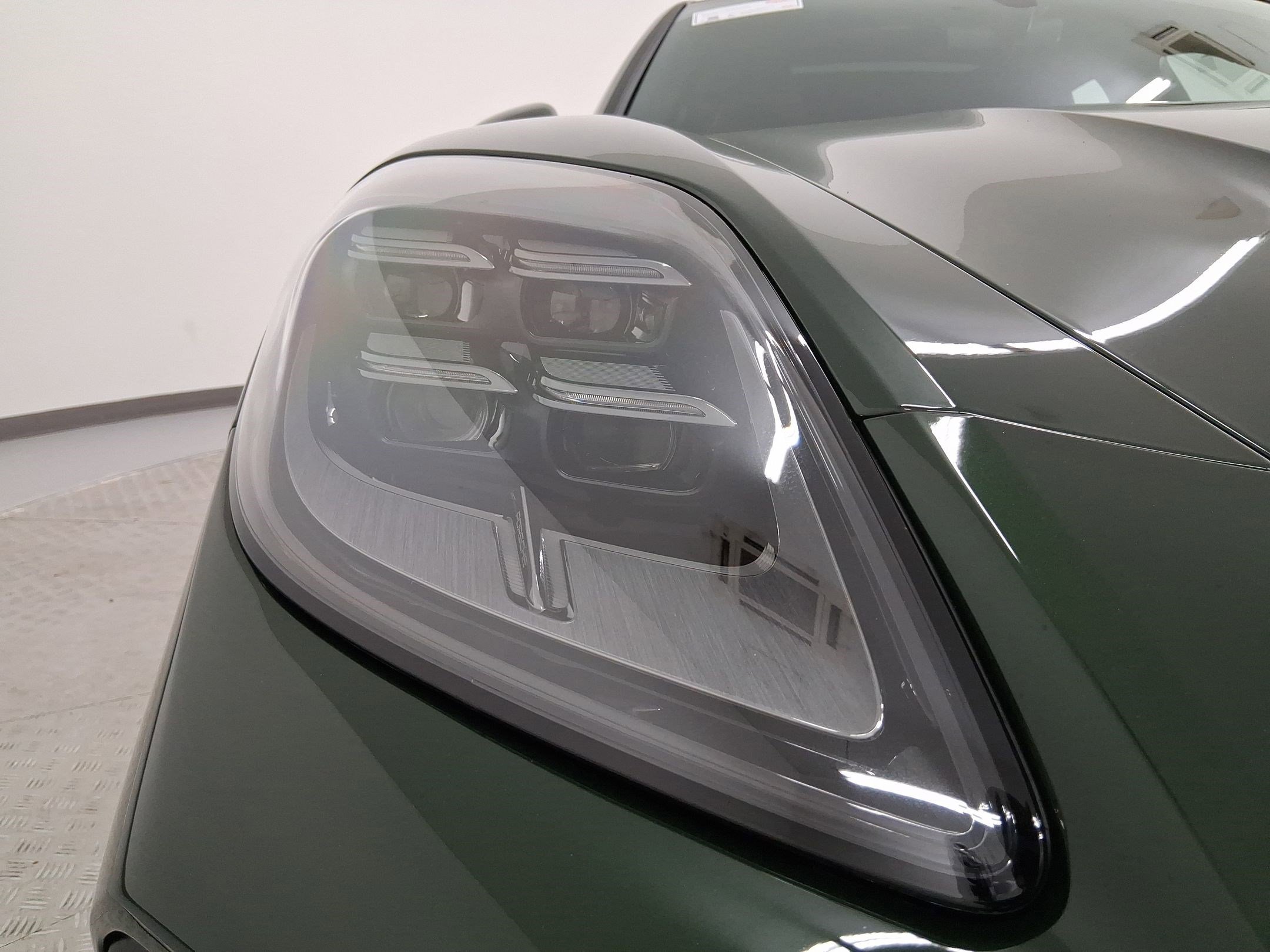 New 2026 Porsche Panamera image 12