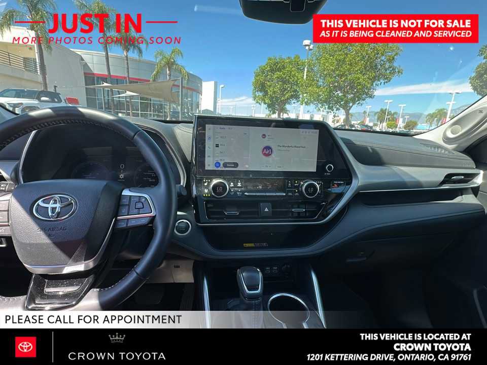 Certified 2026 Toyota Highlander Platinum AWD/4WD image 7