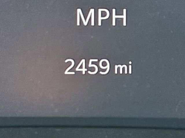 New 2025 Jeep Compass Latitude w/ Sun & Sound Group image 32