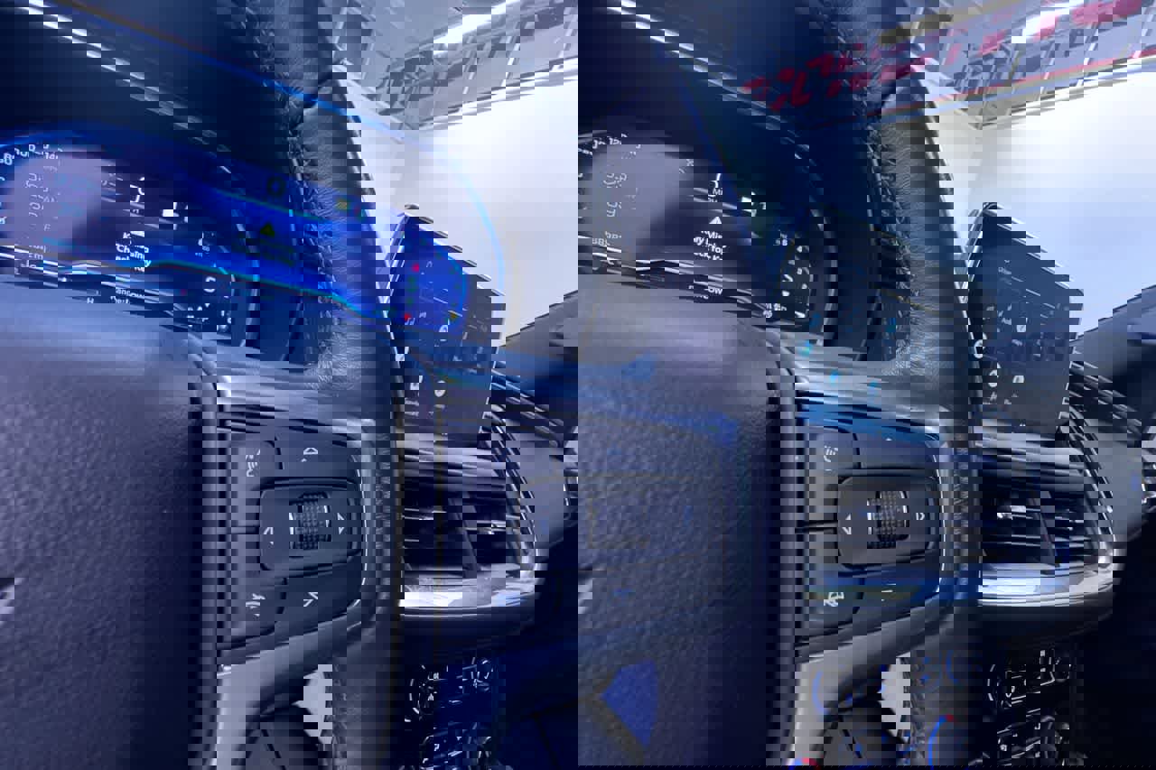 Used 2022 Chevrolet Tahoe LT w/ LT Signature Plus Package image 20