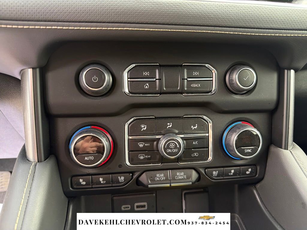 Used 2024 Chevrolet Tahoe Premier w/ Premium Package 2 AWD/4WD image 14