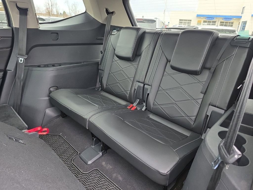 Used 2024 Volkswagen Atlas SE image 25