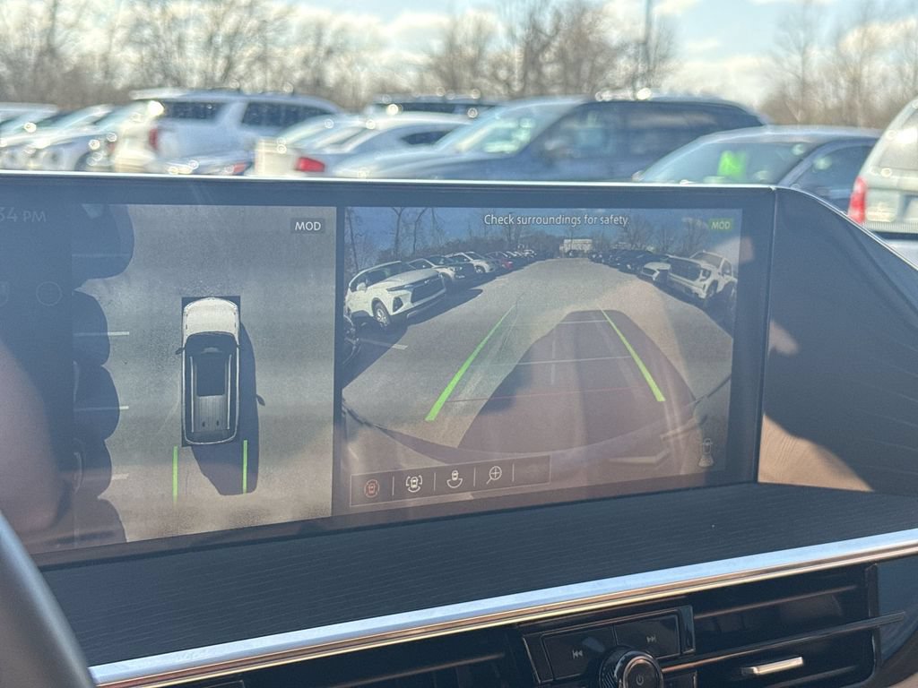 Used 2025 INFINITI QX80 Sensory AWD/4WD image 17