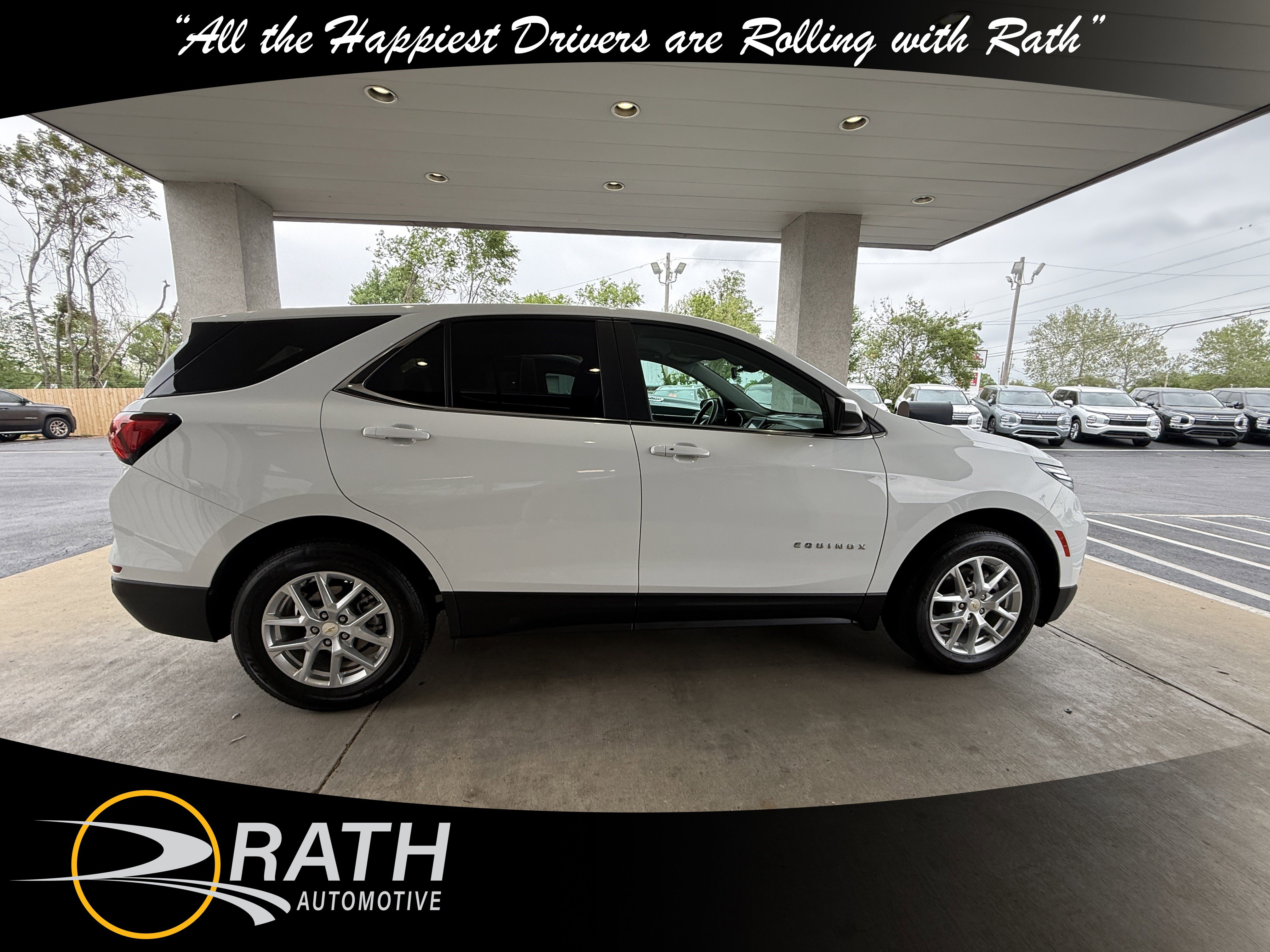 Used 2022 Chevrolet Equinox LT AWD/4WD image 10
