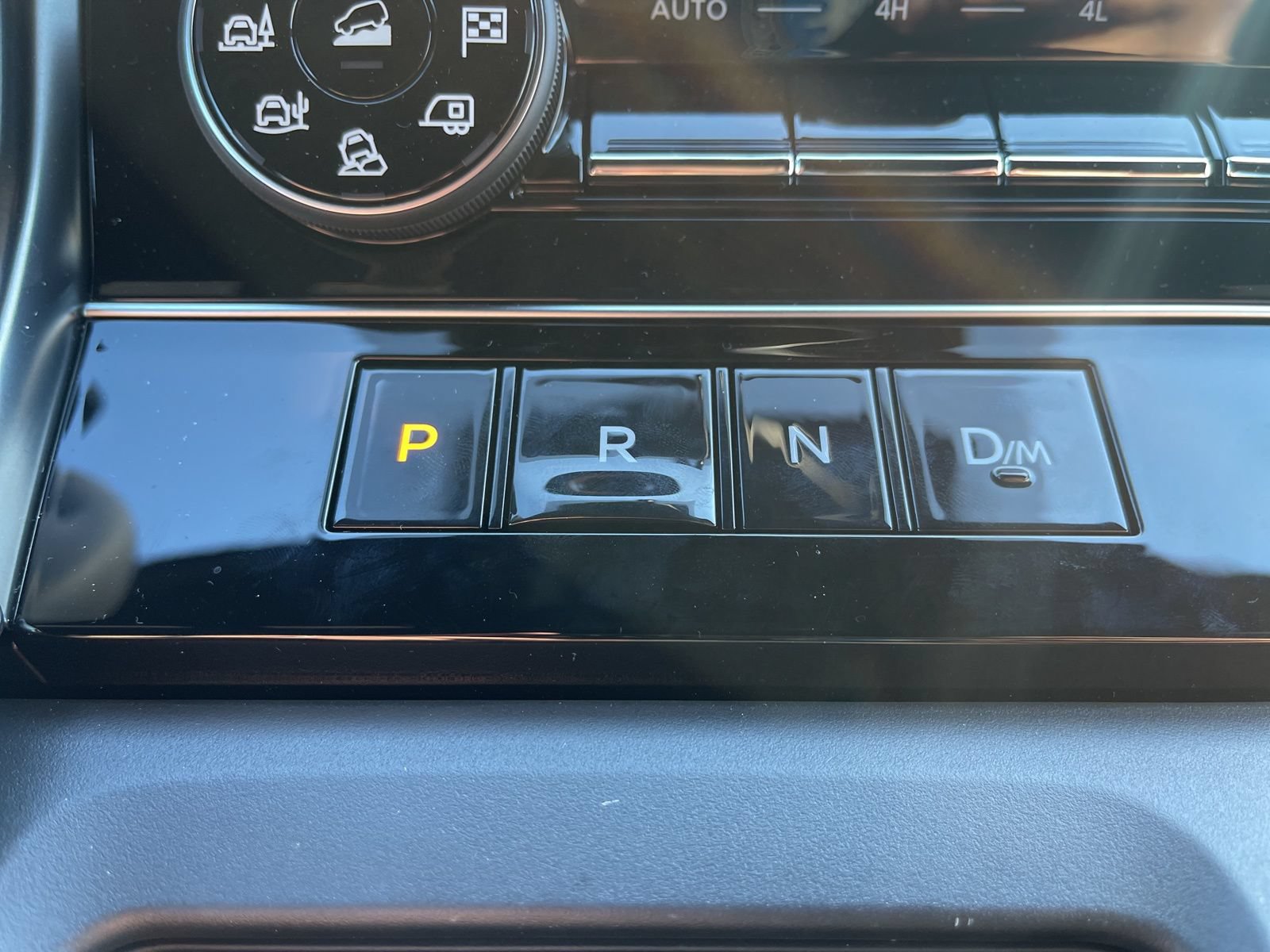 New 2025 Nissan Armada PRO-4X AWD/4WD image 33