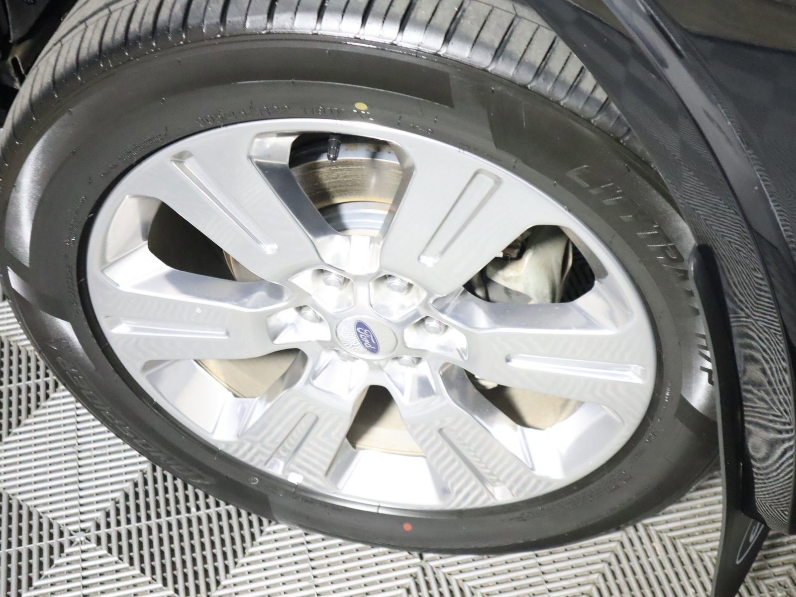 Used 2017 Ford F150 Limited w/ Trailer Tow Package AWD/4WD image 24