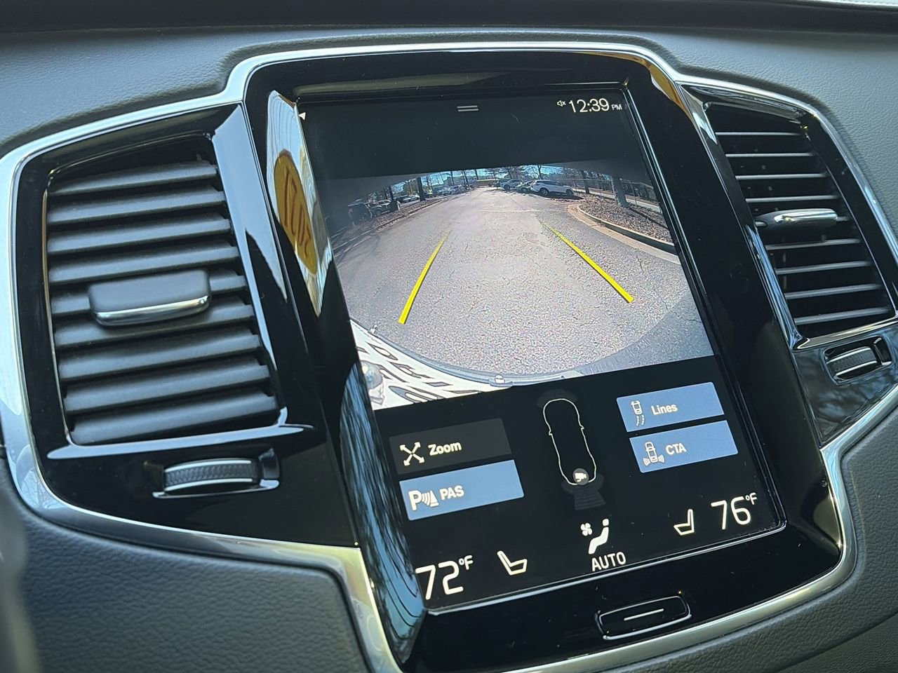 Used 2021 Volvo XC90 T6 R-Design w/ Protection Package Premier image 14