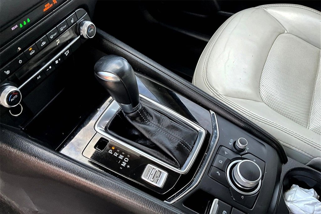 Used 2022 MAZDA CX-5 AWD 2.5 S w/ Preferred Package image 11