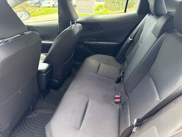 Used 2025 Toyota Prius LE FWD image 27