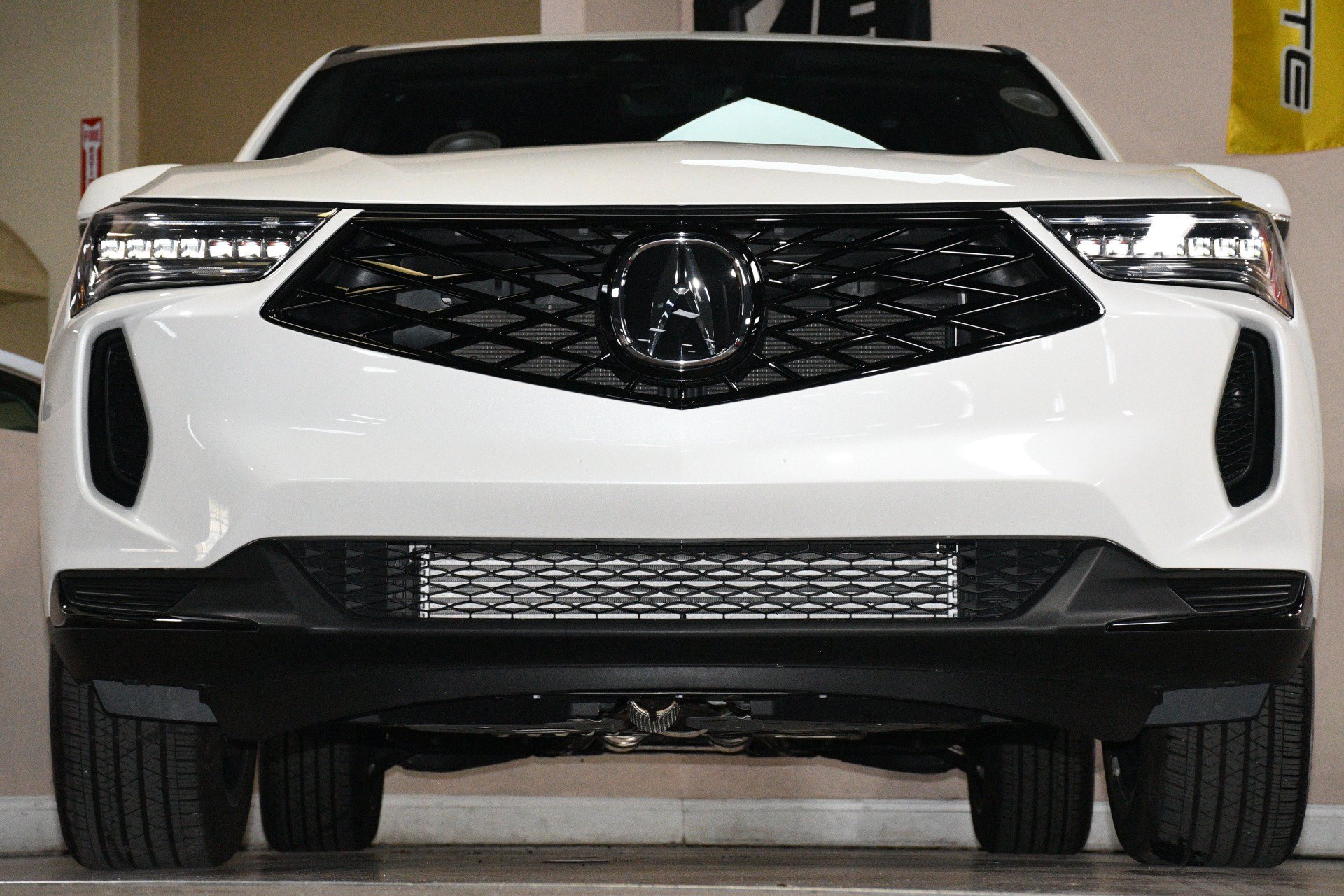 Used 2025 Acura RDX SH-AWD image 81