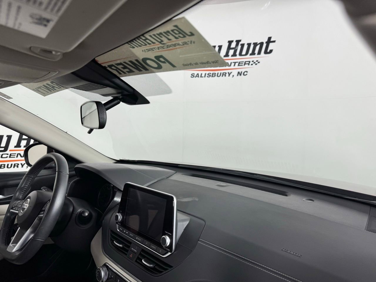 Used 2022 Nissan Altima 2.5 SV w/ SV Premium Package image 30