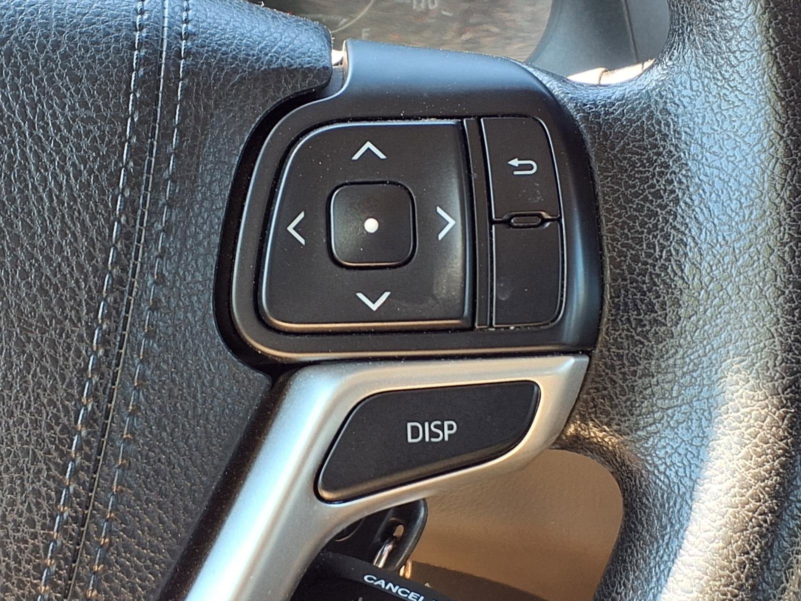 Used 2017 Toyota Sienna L FWD image 15