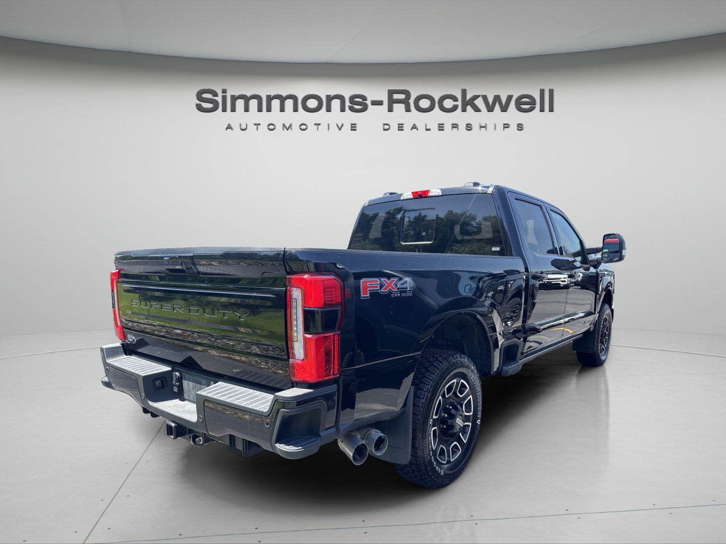 Used 2025 Ford F250 Platinum AWD/4WD image 5