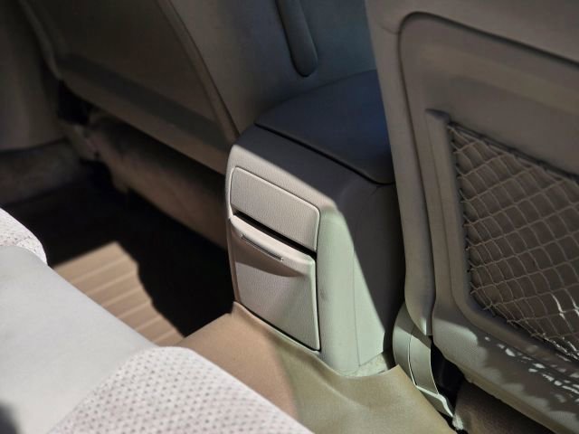 Used 2006 Subaru Outback 2.5i image 30