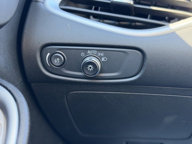 Used 2024 Chevrolet Malibu LT image 26