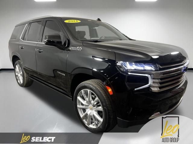Used 2021 Chevrolet Tahoe High Country w/ Premium Package AWD/4WD image 6