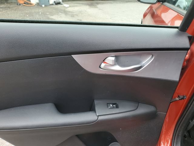 Certified 2023 Kia Forte LXS FWD image 10