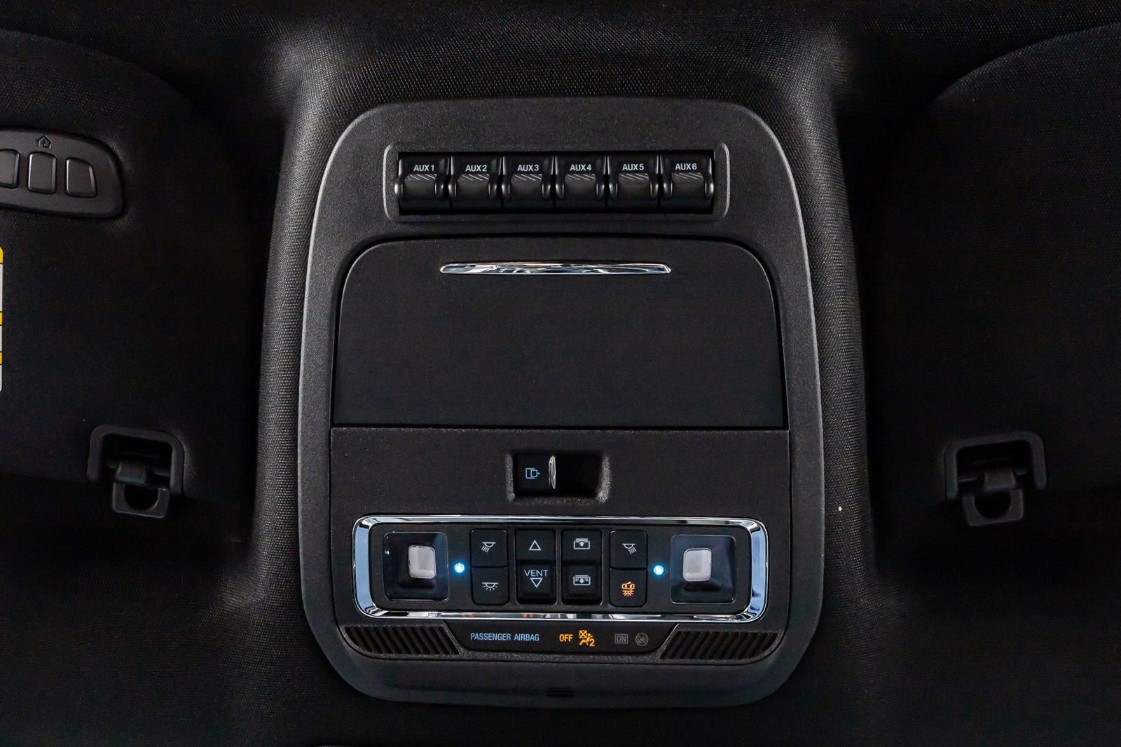 Used 2025 Ford F150 Raptor w/ Equipment Group 803A Raptor R image 28