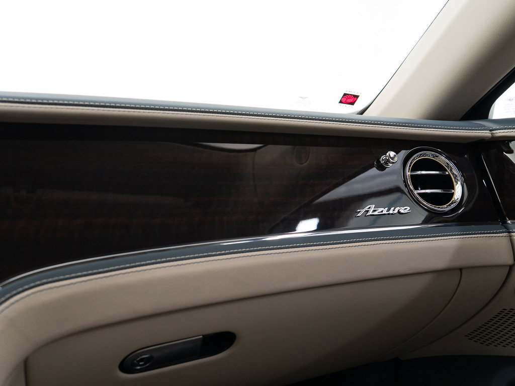 Certified 2026 Bentley Flying Spur Azure AWD/4WD image 39