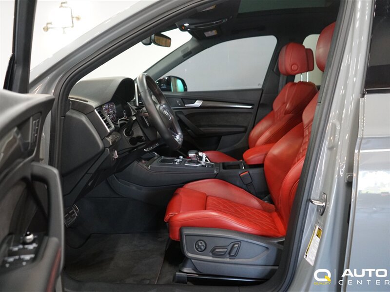 Used 2019 Audi SQ5 Premium Plus w/ Premium Plus Package AWD/4WD image 17