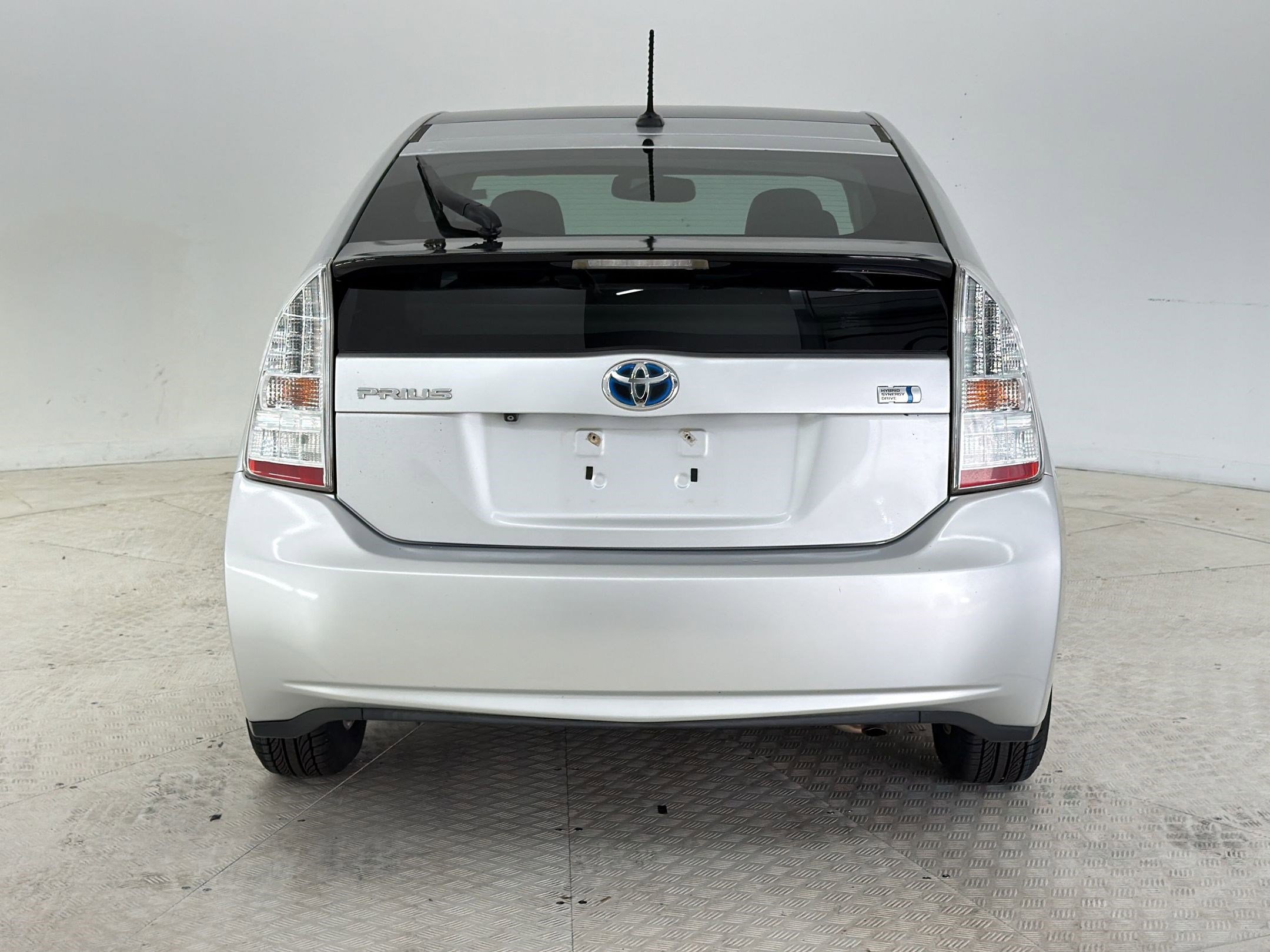 Used 2011 Toyota Prius Four w/ Solar Roof Pkg image 10