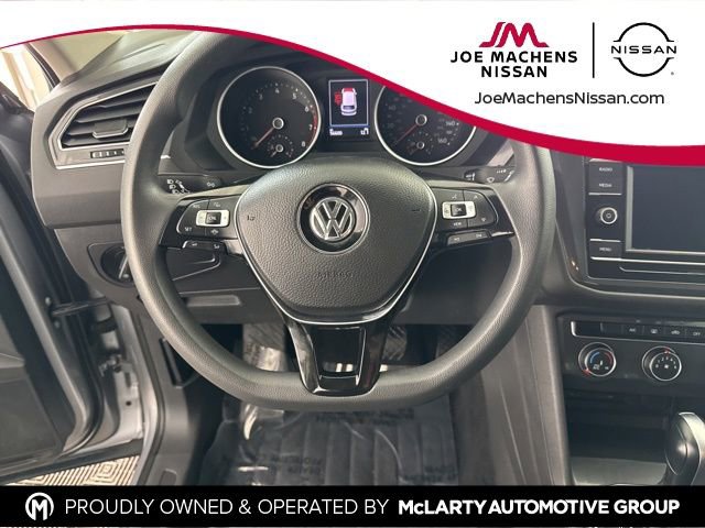 Used 2021 Volkswagen Tiguan S image 26