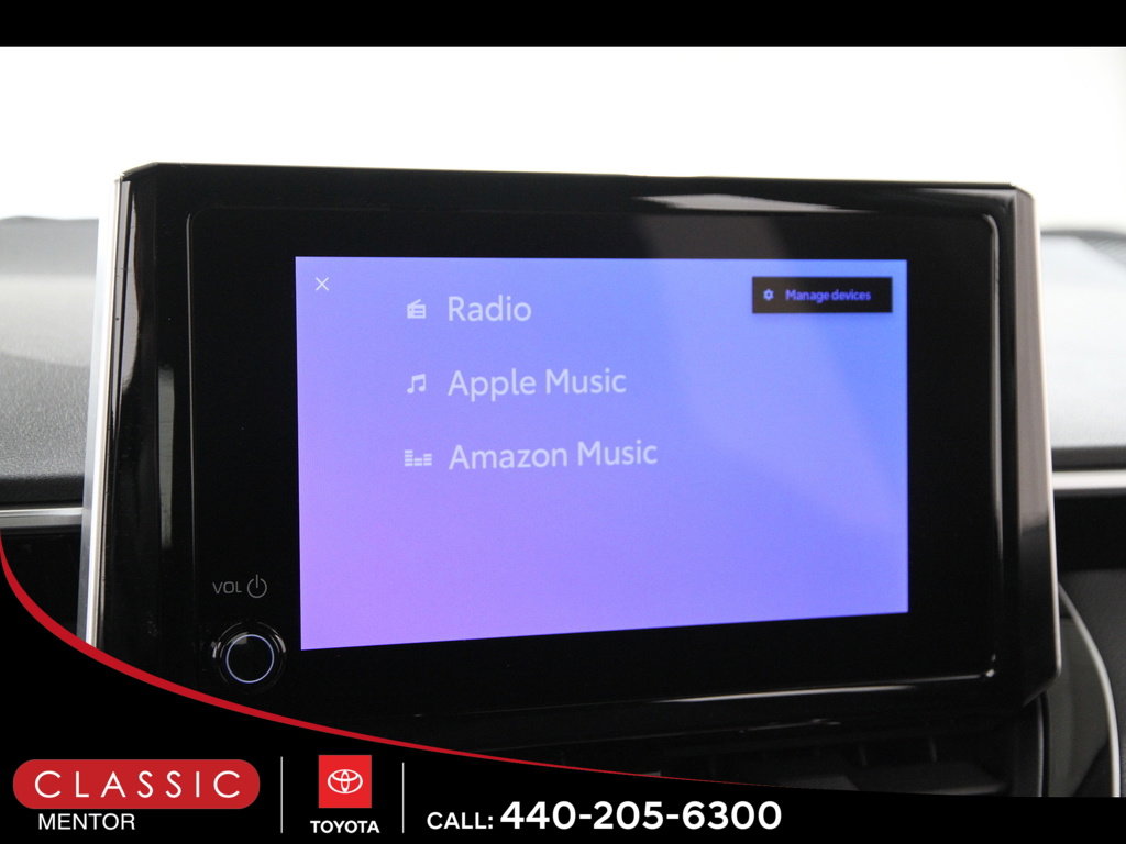 Used 2025 Toyota Corolla SE image 11