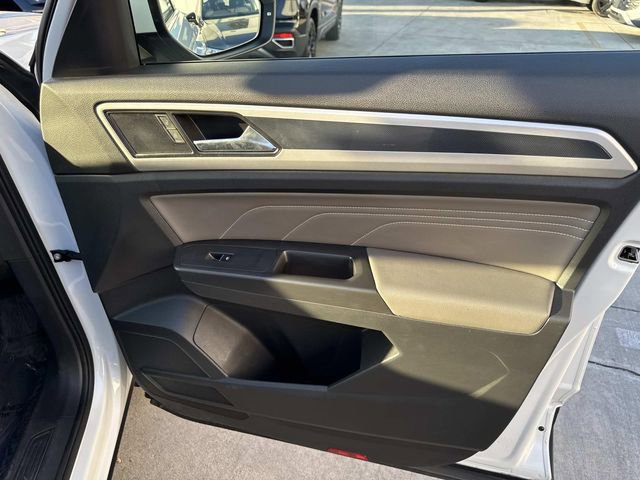 Certified 2023 Volkswagen Atlas Cross Sport SEL image 10