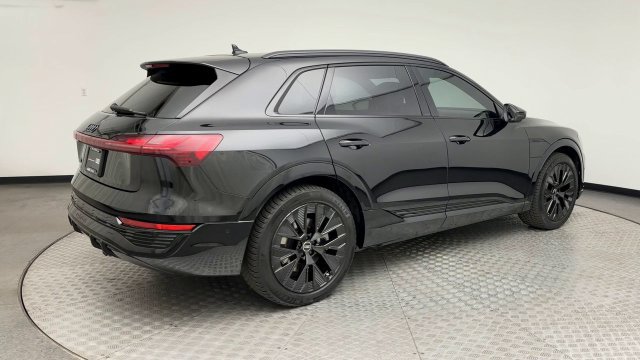 Certified 2024 Audi Q8 e-tron Premium Plus w/ Prestige Package AWD/4WD image 2