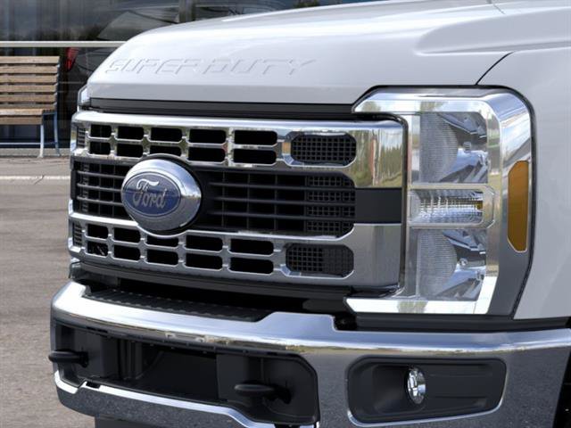 New 2026 Ford F350 XL w/ XL Chrome Package AWD/4WD image 19