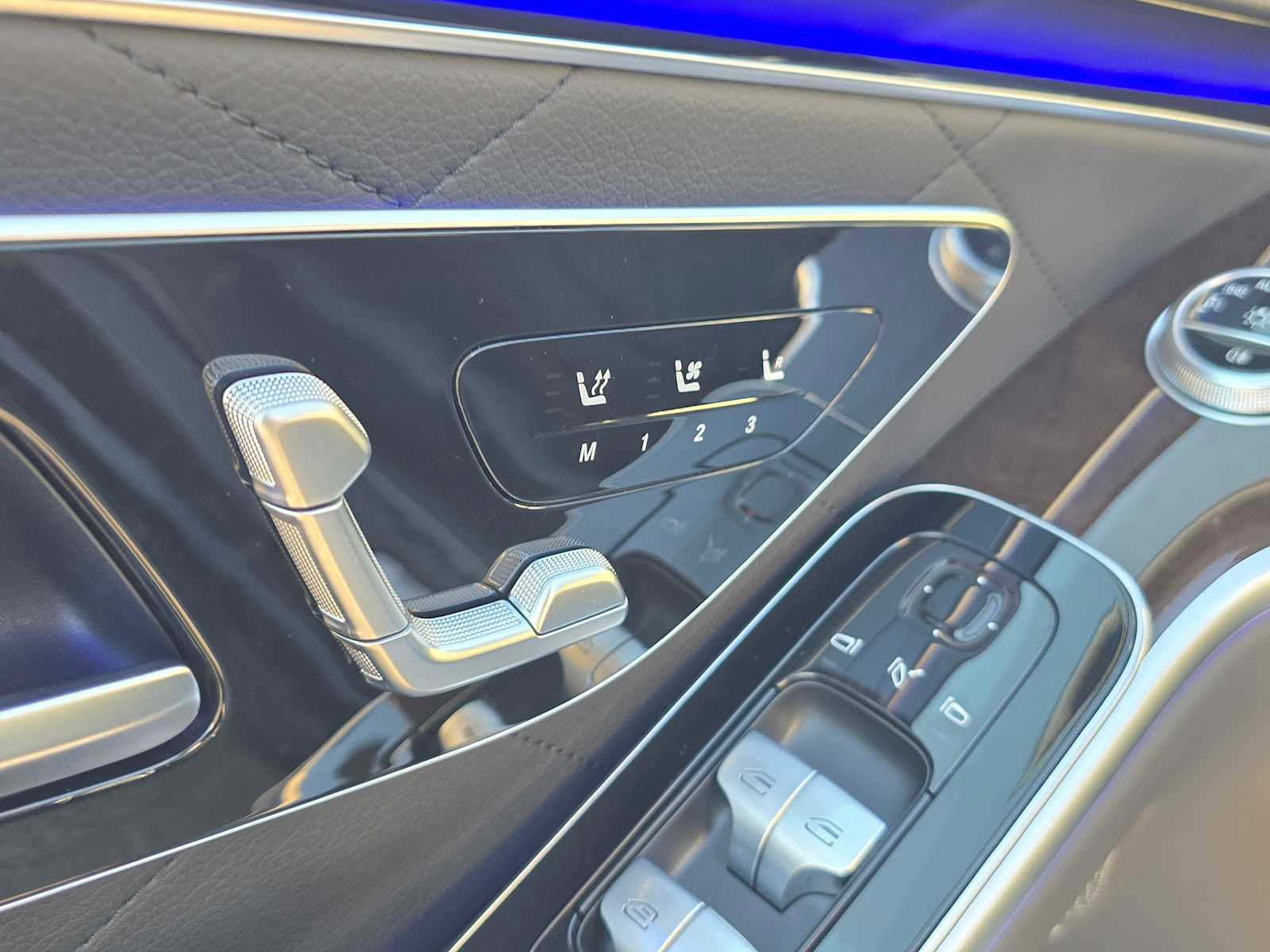 Used 2024 Mercedes-Benz S 580 S 580 image 26