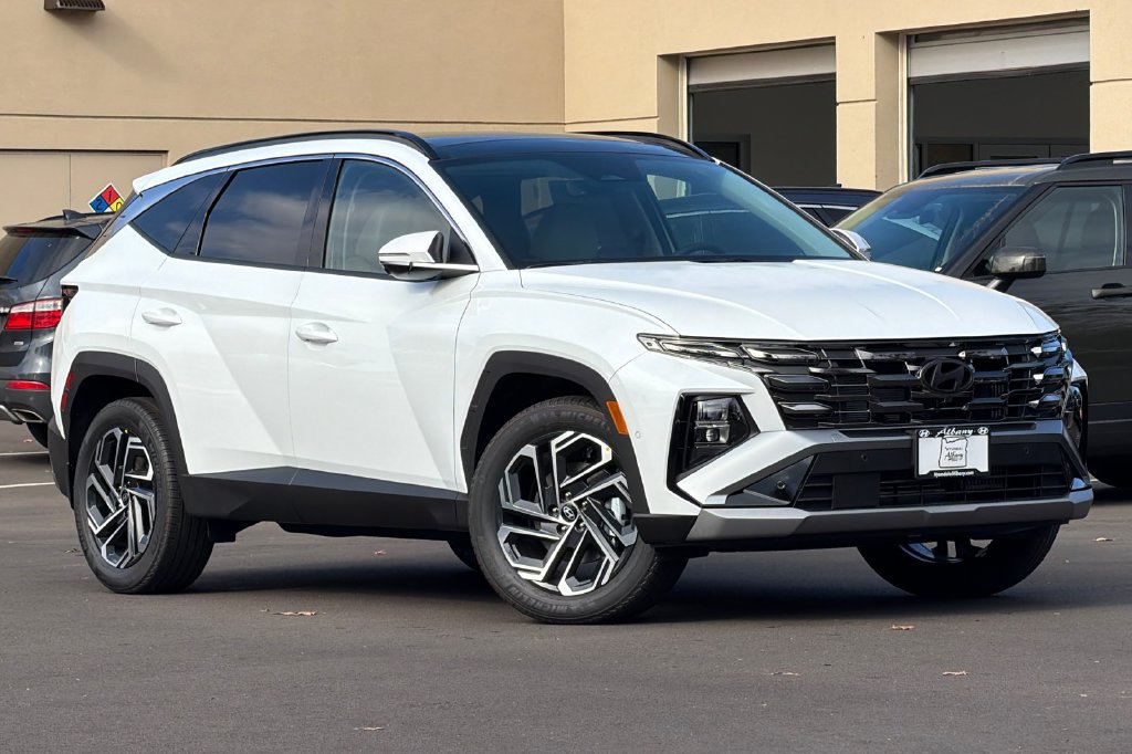New 2026 Hyundai Tucson Limited AWD/4WD image 2