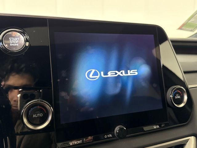 Used 2024 Lexus RX 350 Premium w/ Accessory Package (Z1) AWD/4WD image 20