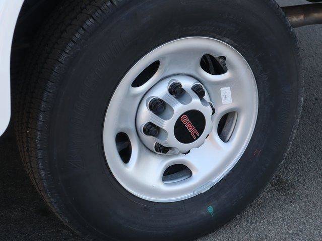 New 2025 GMC Savana 3500 w/ Power Convenience Package image 39