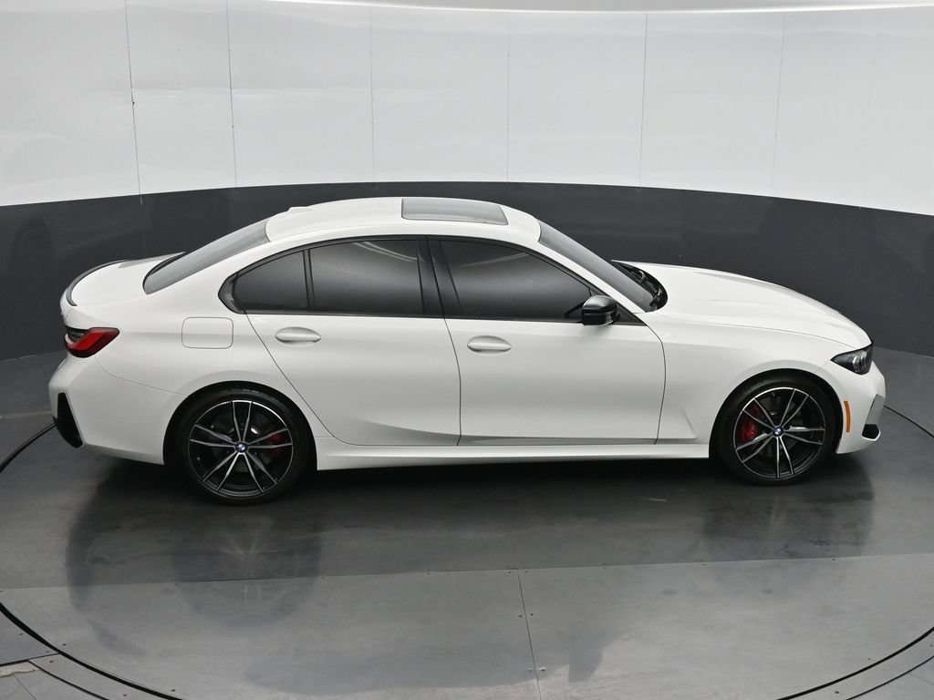 Used 2024 BMW 330i xDrive Sedan AWD/4WD image 23