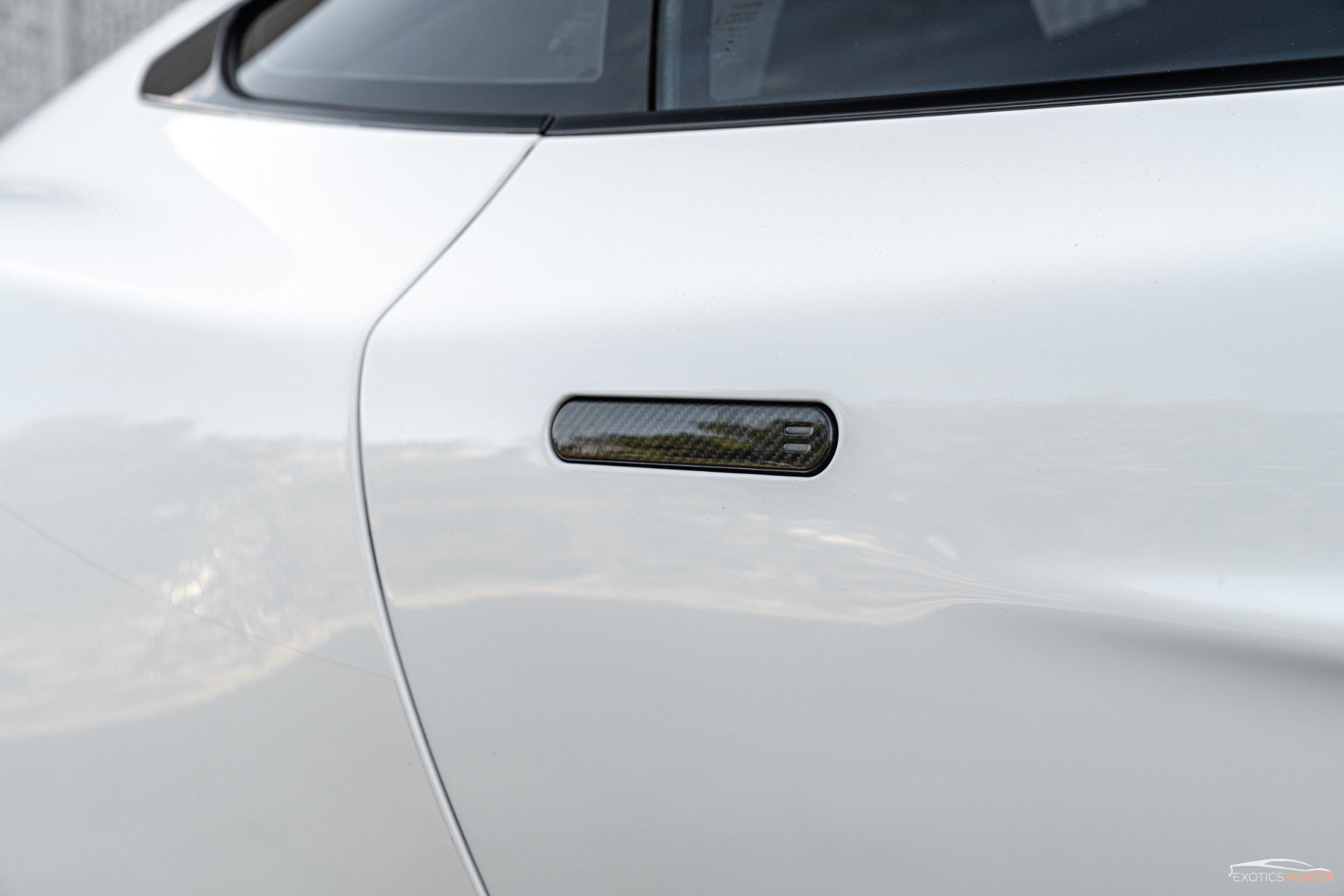Used 2015 Aston Martin Vanquish Coupe RWD image 8
