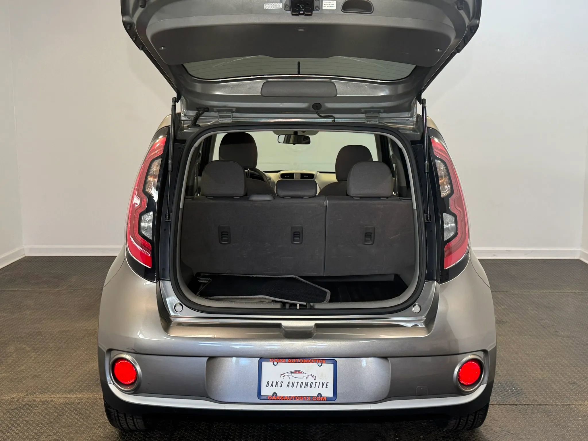 Used 2016 Kia Soul EV FWD image 27