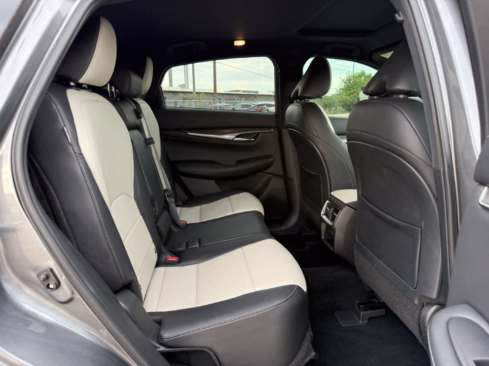 Certified 2023 INFINITI QX55 Luxe w/ Cargo Package AWD/4WD image 20