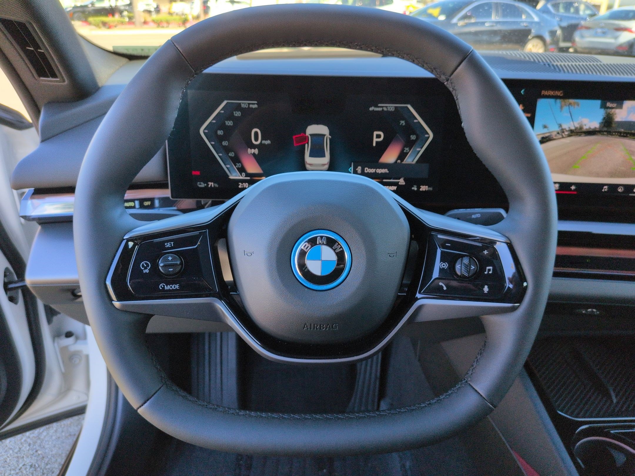 Used 2025 BMW i5 eDrive40i w/ Premium Package image 18