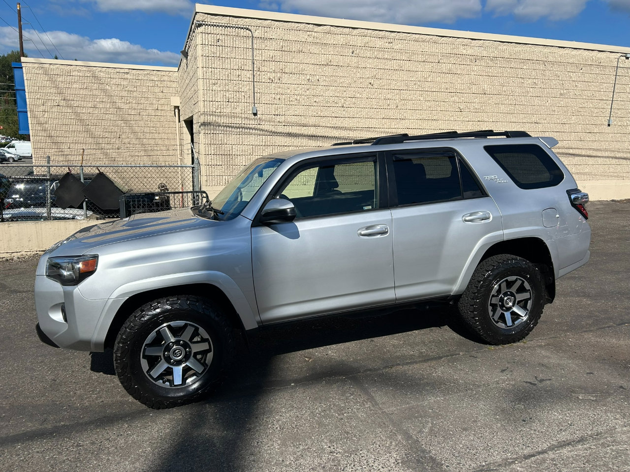Used 2023 Toyota 4Runner TRD Off-Road image 8