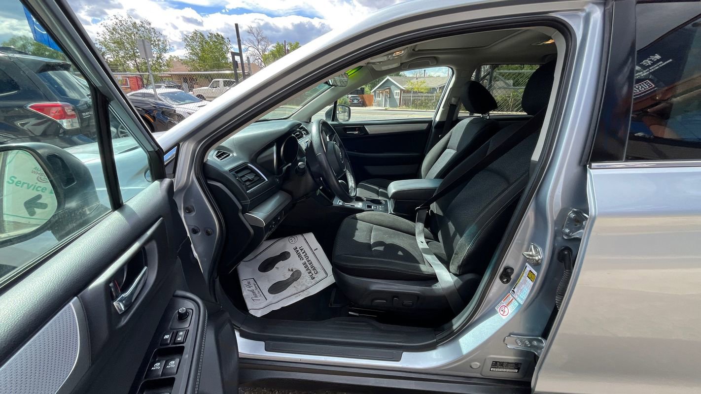 Used 2018 Subaru Outback 2.5i Premium AWD/4WD image 20