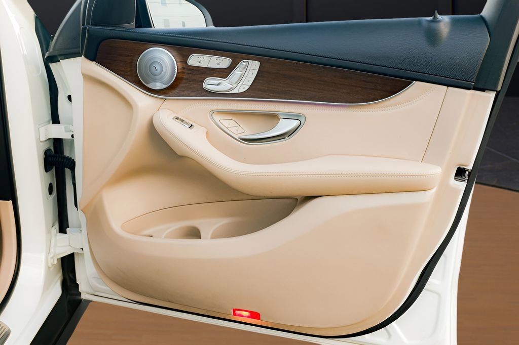 Used 2020 Mercedes-Benz GLC 43 AMG 4MATIC Coupe w/ Driver Assistance Package image 22