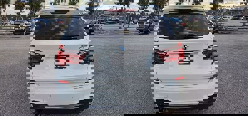 Used 2013 BMW X3 xDrive28i image 3