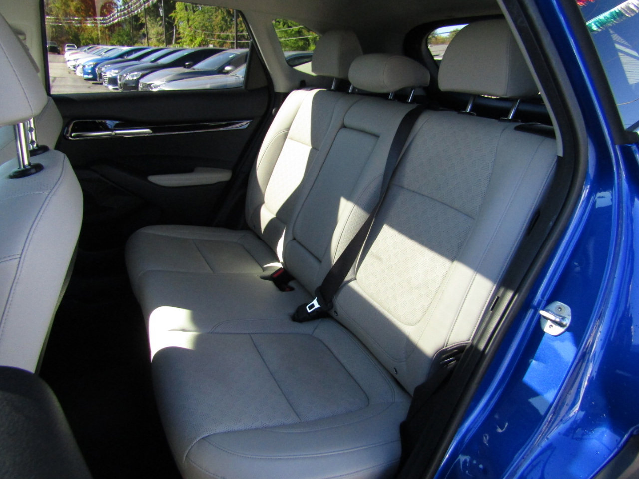 Used 2021 Kia Seltos EX image 22