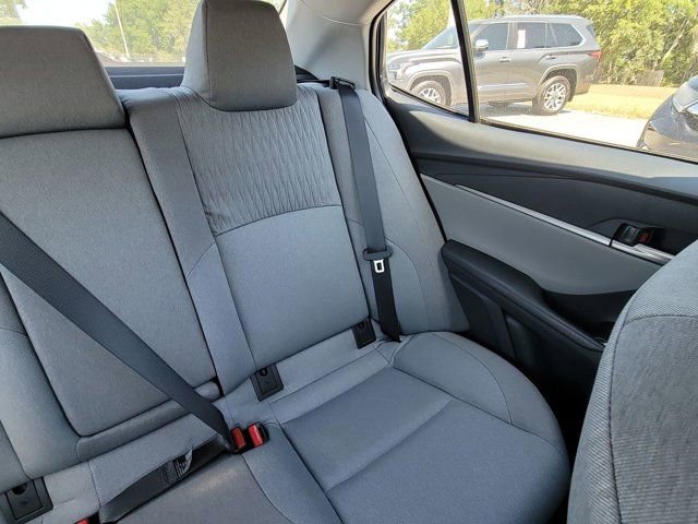 Used 2026 Toyota Camry LE FWD image 6